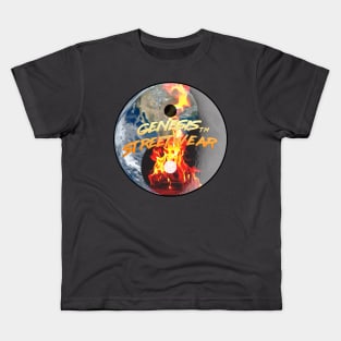 Genesis streetwear- moonearth Kids T-Shirt